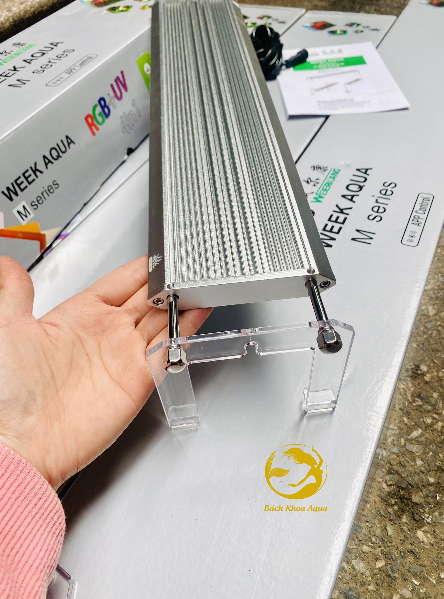 Đèn Led Week Raptor Pro - series M