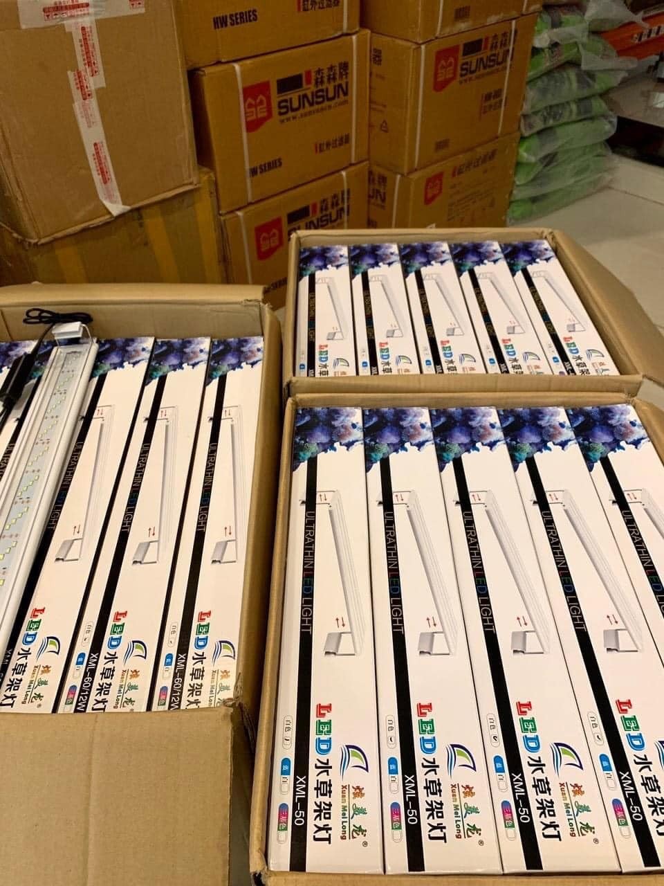 Đèn Led máng XML ánh sáng trắng